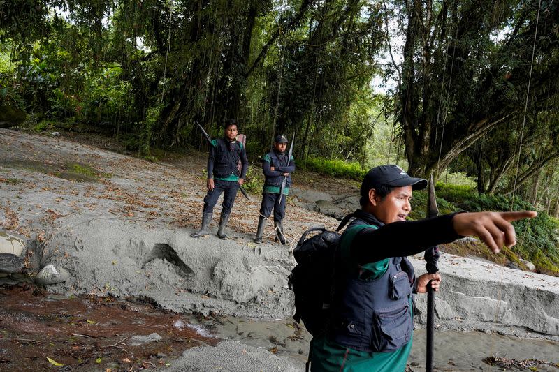 FILE PHOTO: With court's backing, Ecuador's indigenous patrol Aguarico river to block Amazon mining