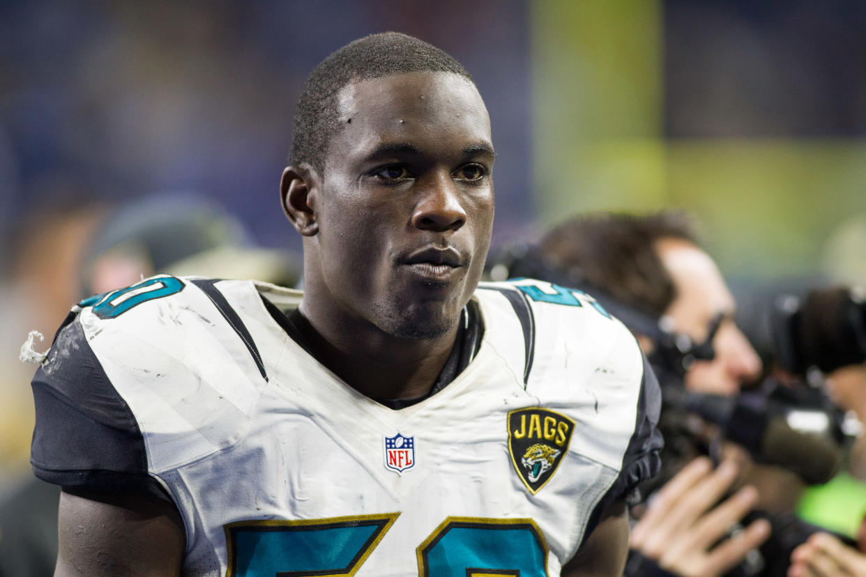Telvin Smith faces up to 15 years in prison after being accused of having sex with a teenage girl. (Scott Grau/Icon Sportswire via Getty Images)
