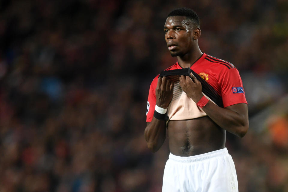 Paul Pogba loves attention, according to former Chelsea striker Carlton Cole.