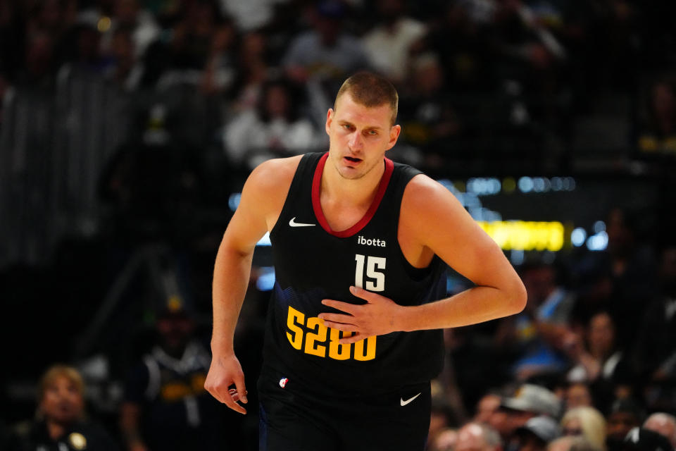 Nikola Jokic和金塊在G7不敵灰狼，無緣挑戰NBA二連霸。 Credit: Ron Chenoy-USA TODAY Sports