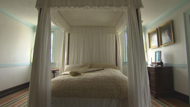 mount-vernon-george-washington-bed-chamberjpg.jpg 