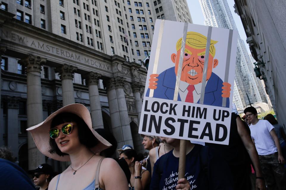 <p>Demonstrators march against the separation of immigrant families, on June 30, 2018 in New York. (Photo: Eduardo Munoz Alvarez/AFP/Getty Images) </p>