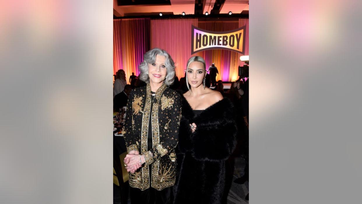 <div>LOS ANGELES, CALIFORNIA - APRIL 27: (L-R) Jane Fonda and Kim Kardashian attend Homeboy Industries' 2024 Lo Maximo Awards And Fundraising Gala at JW Marriott LA Live on April 27, 2024 in Los Angeles, California. (Photo by Vivien Killilea/Getty Images for Homeboy Industries)</div>