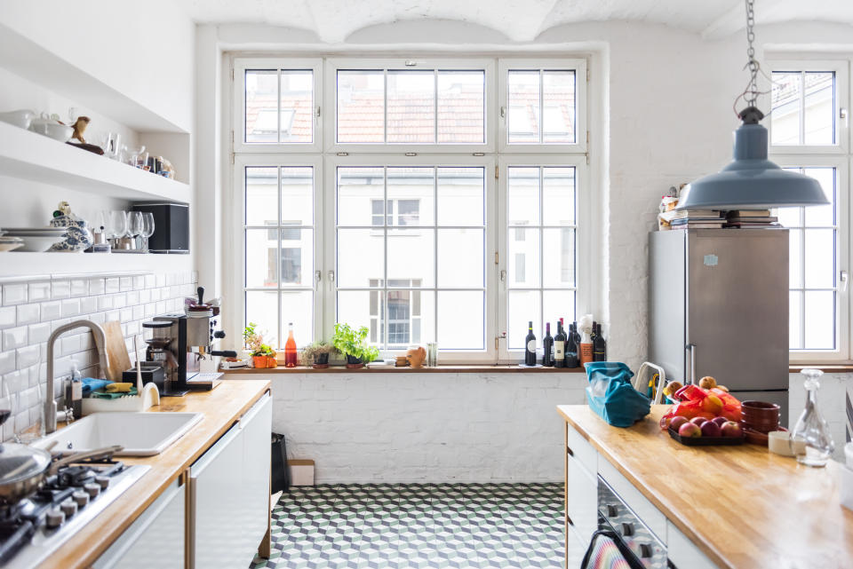 Modern and bright Loft kitchen