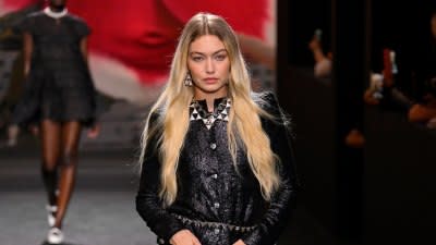 Gigi Hadids Best Runway Moments of All Time