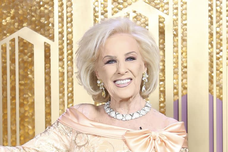 Mirtha Legrand, a los 94 es un caso único de permanencia en la actividad artística