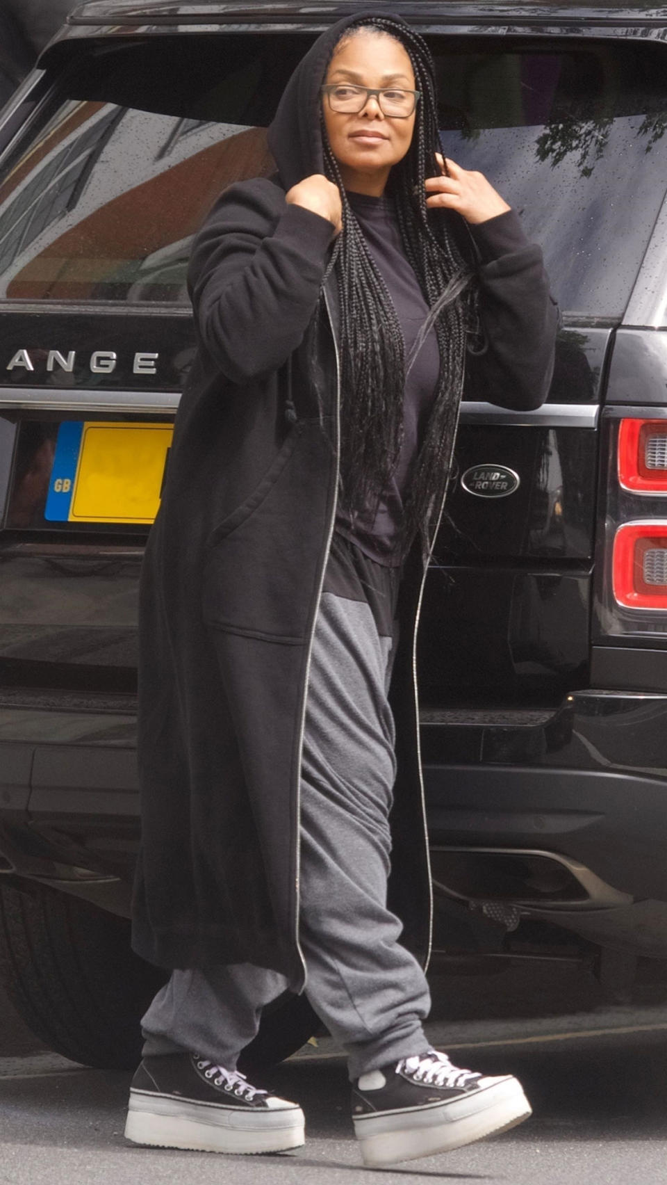<p>Janet Jackson was seen in London in a dark casual ensemble.</p>