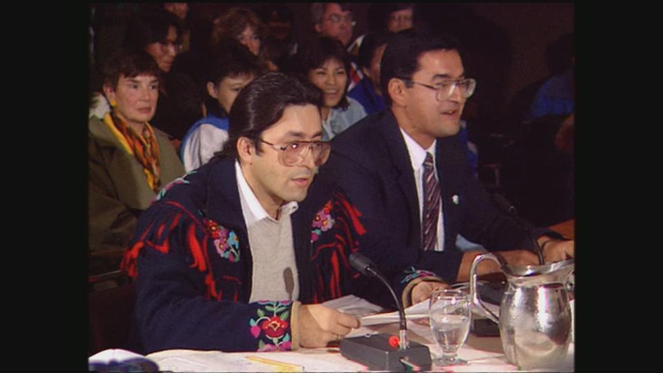 Bill Erasmus testifies at senate hearings on constitutional reform in 1987.