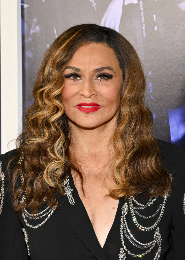 Beyonce's mom Tina Lawson downplays superstar daughter's omission