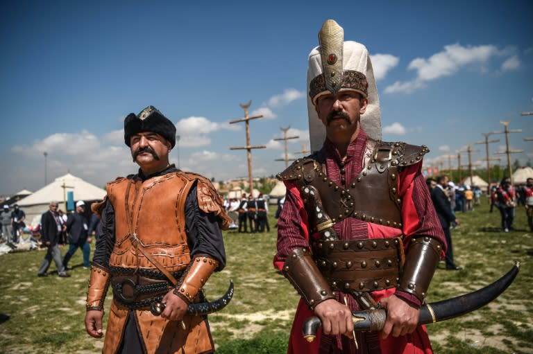 Türkiye, geçmişin ihtişamını yeniden canlandırmak için Osmanlı sporunu geri getiriyor