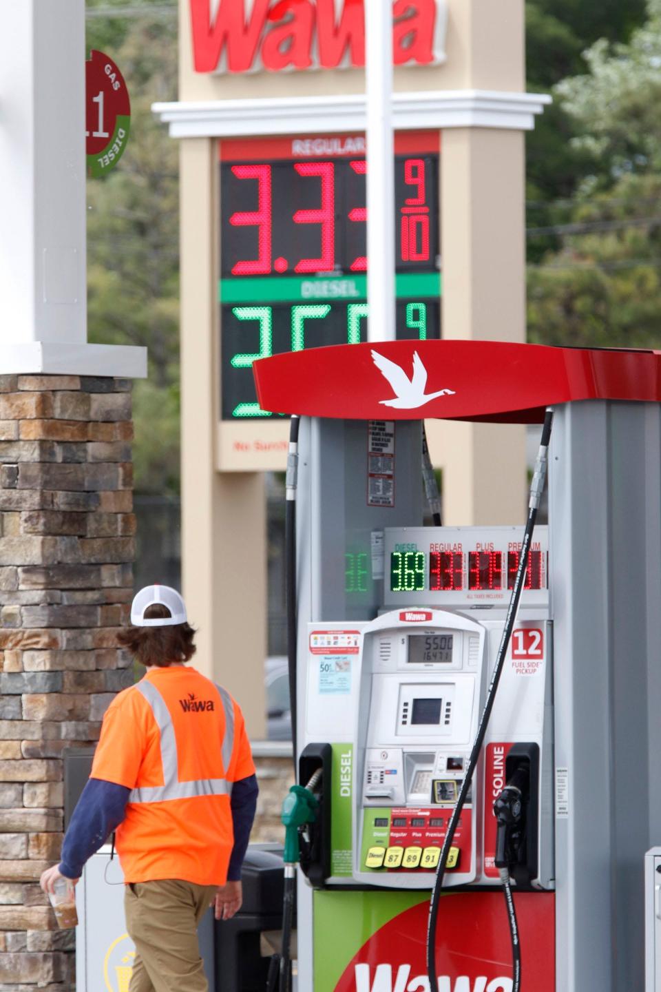 The gas prices at the Wawa at Lanes Mill and Burnt Tavern Roads in Brick Friday, May 19, 2023.