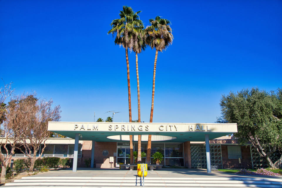 palm springs city hall