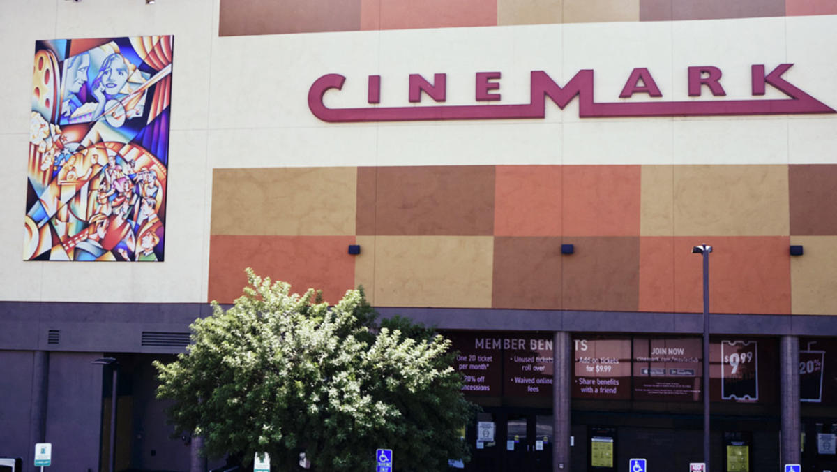 Video Cinemark CEO on how omicron could impact holiday box office