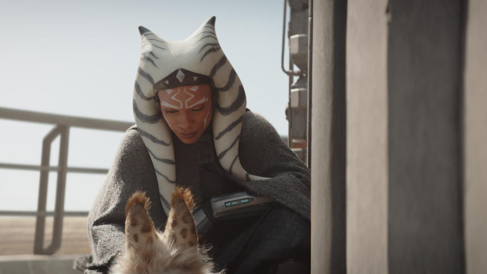 Ahsoka (Rosario Dawson) with Sabine's pet in Ahsoka episode 2