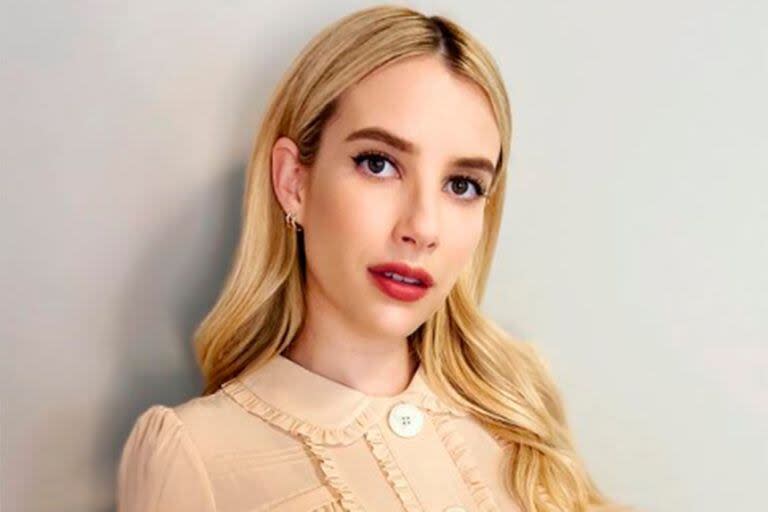 La actriz Emma Roberts fue acusada de actitudes repudiables por parte de colegas