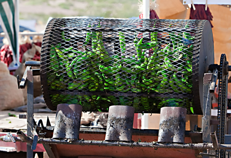 Sprouts Farmers Markets team members will be roasting chiles out front the next two weekends July 28–Aug. 1 and Aug. 4-7 in El Paso and Las Cruces.