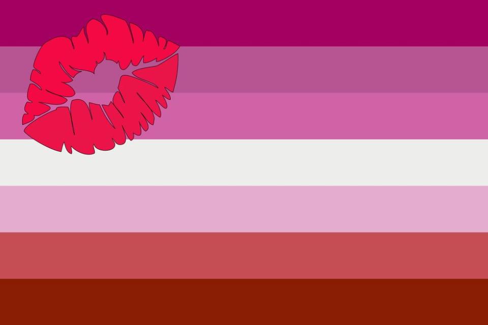 Lipstick lesbian flag