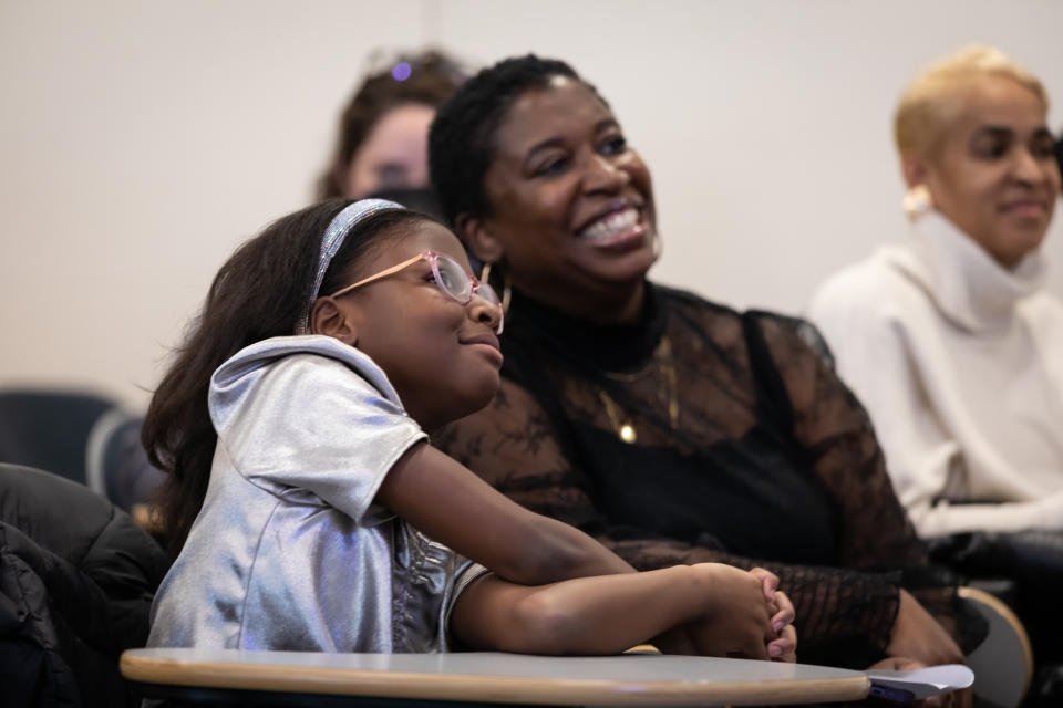  Bobbi Wilson with her mother, Monique Joseph. (Andrew Hurley / Yale University)