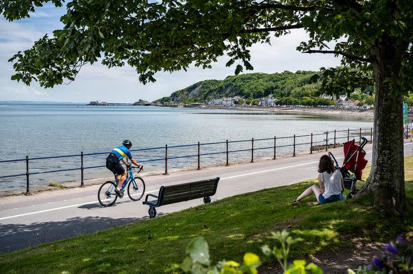 Coastal path from Mumbles to Swansea