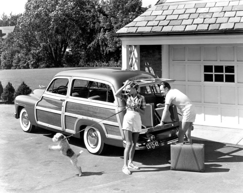 Families are open to vacations at the end of the year, but are wary of the coronavirus. Most of those who take a trip will go by car. Here's how it was done 70 years ago when families loaded up the station wagon.