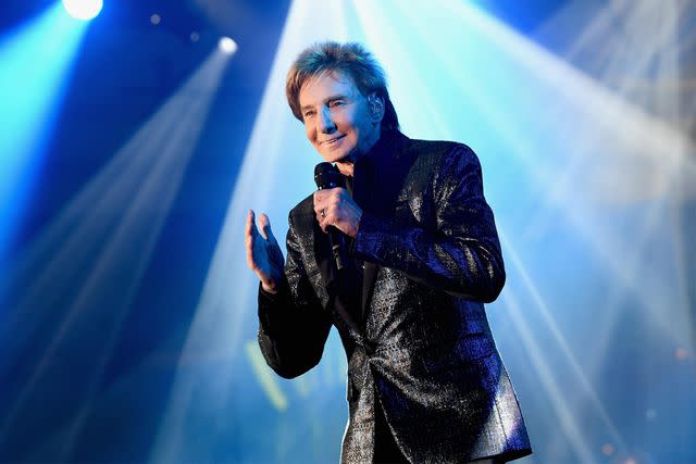 Emma McIntyre/Getty Images Barry Manilow