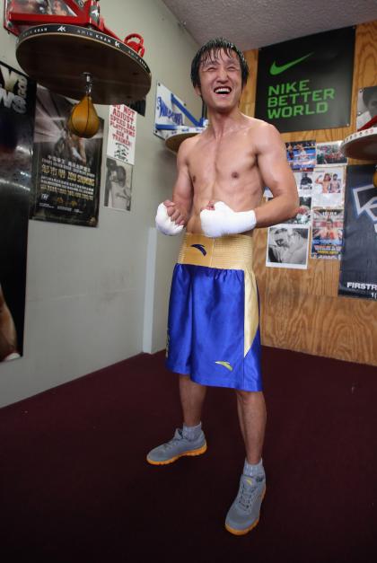 Zou Shiming poses after working out at Wild Card Boxing Club in Los Angeles. (Getty)