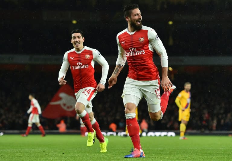 Arsenal's striker Olivier Giroud celebrates scoring against Crystal Palace at the Emirates Stadium in London on January 1, 2017