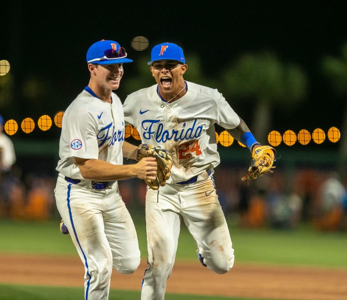 Florida baseball moves up in USA TODAY Sports Coaches Poll