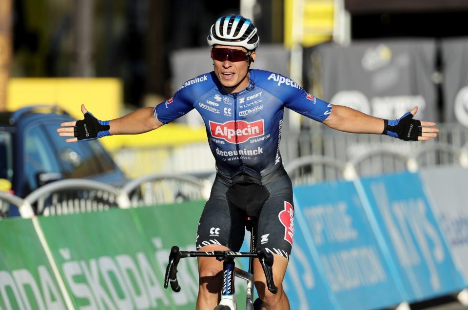 Jasper Philipsen celebrates his victory on stage 21 of the 2022 Tour de France