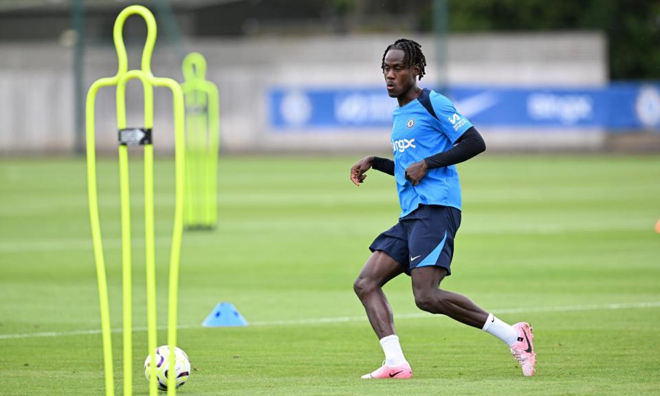 <span>Trevoh Chalobah trains at Cobham earlier this month, but has been left behind as Chelsea headed off on their US tour.</span><span>Photograph: Darren Walsh/Chelsea FC/Getty Images</span>