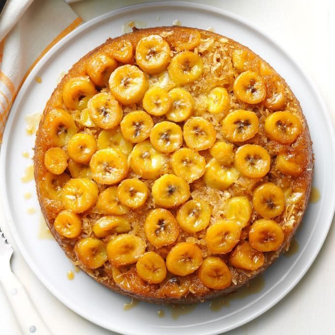 Banana upside down cake