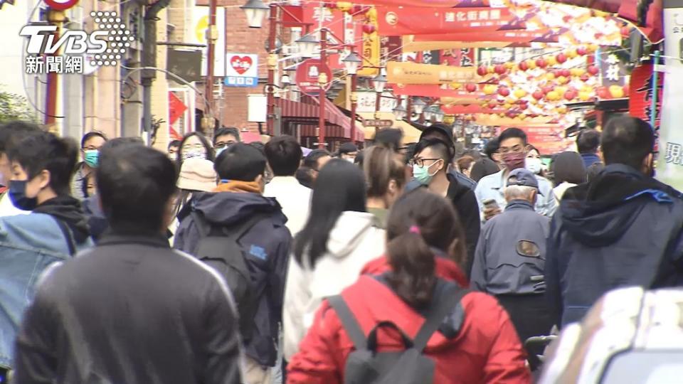 下週末到除夕應該都是典型東北風型態。（圖／TVBS）