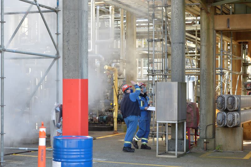 Workers at Parkland Fuel's refinery in Burnaby