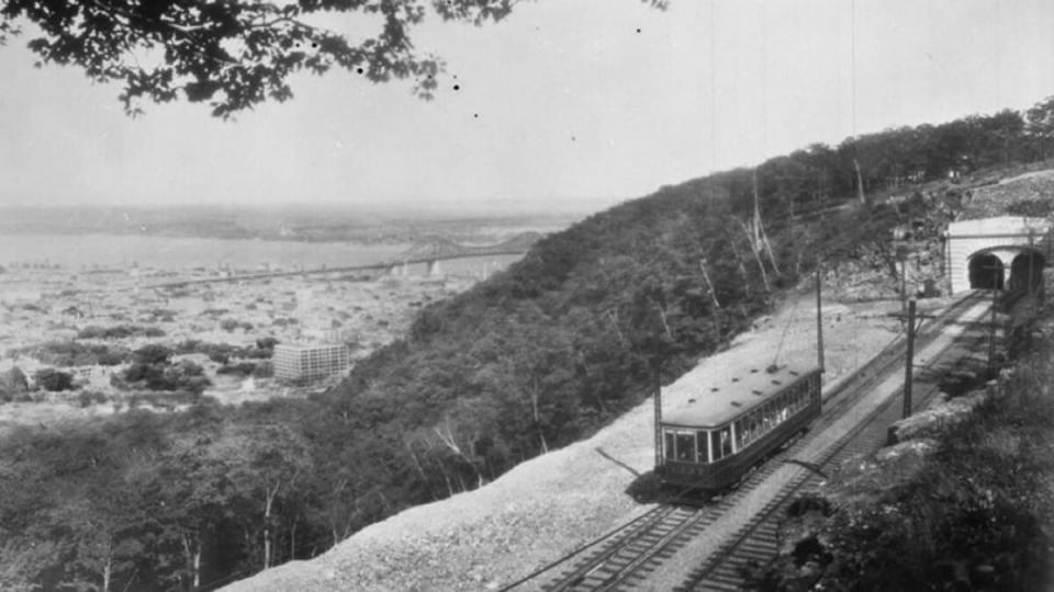 A tramway used to go up Mount Royal where Camillien-Houde Way is now. 