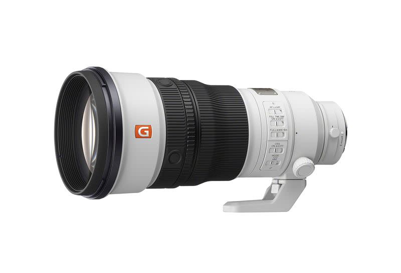 Sony FE 300mm F2.8 GM OSS 鏡頭，承襲 G Master™ 系列極致畫質、柔美散景，融合多項最先進的光學技術，成就極致影像畫質。