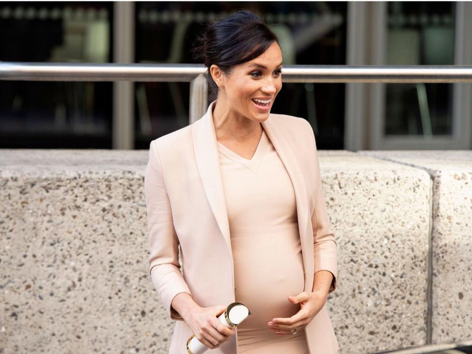 meghan markle pregnant baby bump