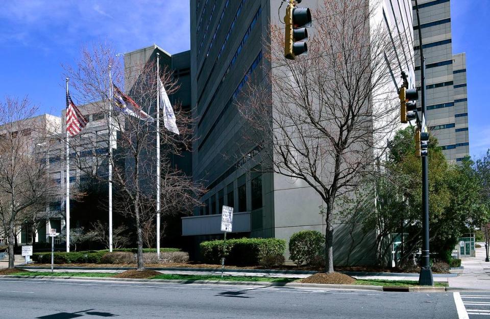 Flags sly out side of Mecklenburg County Jail Central. John D. Simmons/jsimmons@charlotteobserver.com