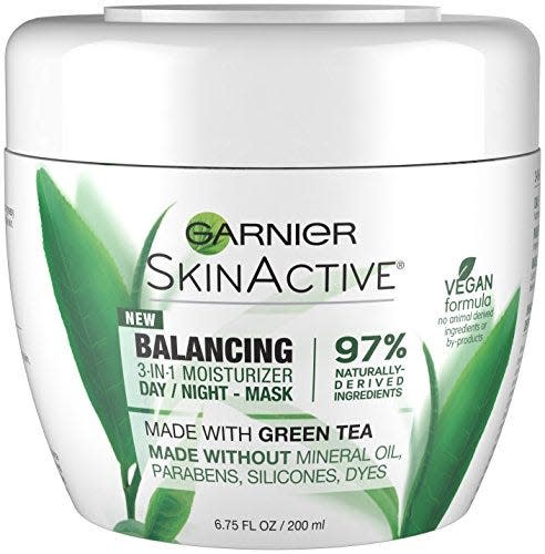 2) SkinActive 3-in-1 Face Moisturizer with Green Tea