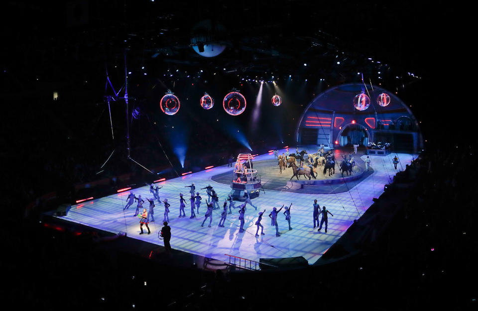 <p>The final show of the Ringling Bros. and Barnum & Bailey Circus begins, Sunday, May 21, 2017, in Uniondale, N.Y. (AP Photo/Julie Jacobson) </p>