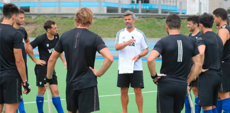 El entrenador de los Leones, Mariano Ronconi, sueña con llevar una medalla a la Argentina