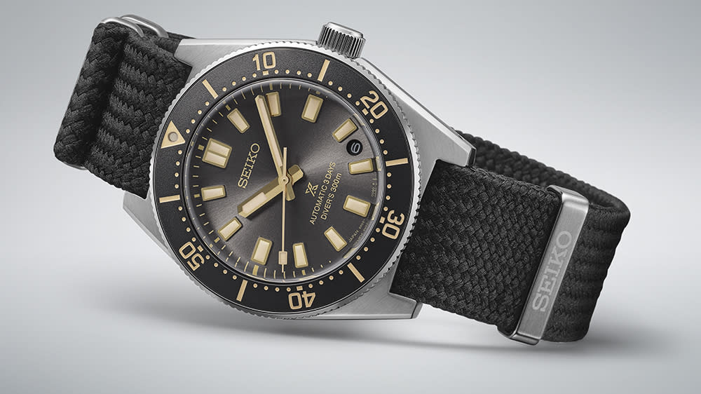  The Seiko Prospex 1965 Revival Diver's 3-day 300m on a grey background. 