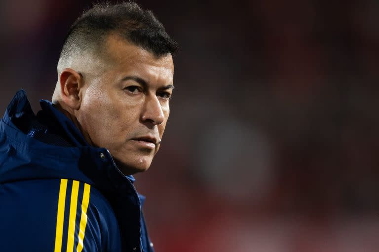 Almirón dejó de ser el técnico de Boca