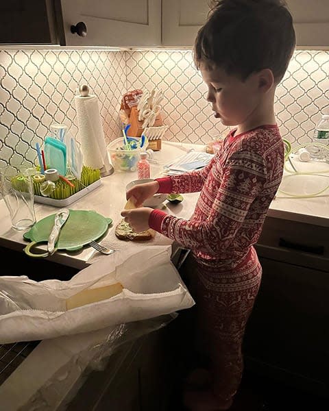 dylan dreyer son calvin making lunch