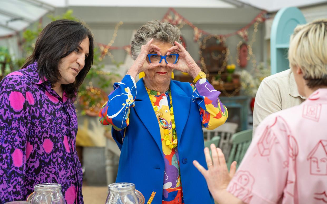 Noel Fielding and Prue Leith with Jodie Whittaker