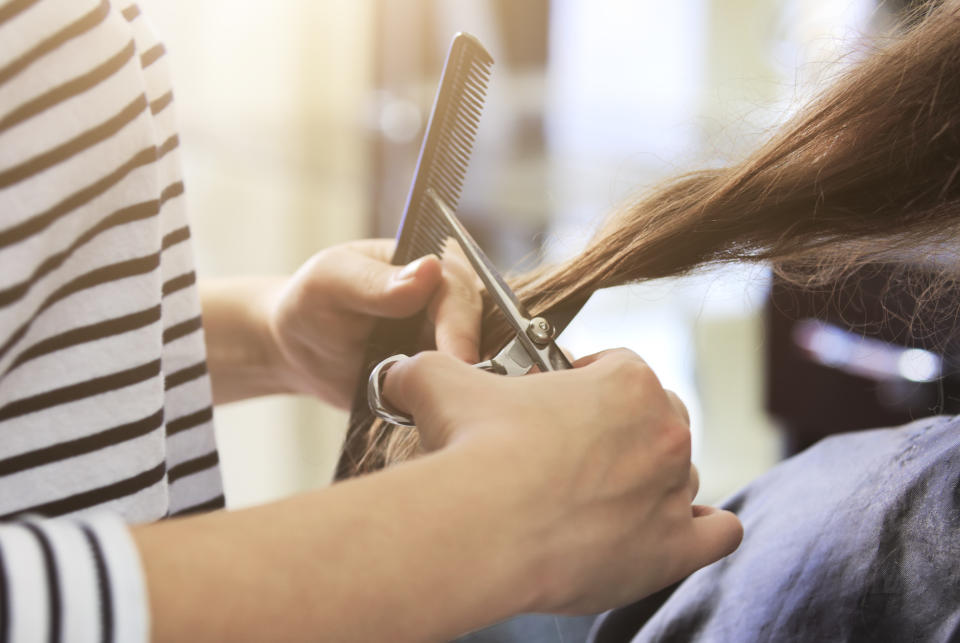 Manchmal ist der Haarschnitt, den du wolltest, nicht der, den du bekommst. (Symbolbild: Getty Images)