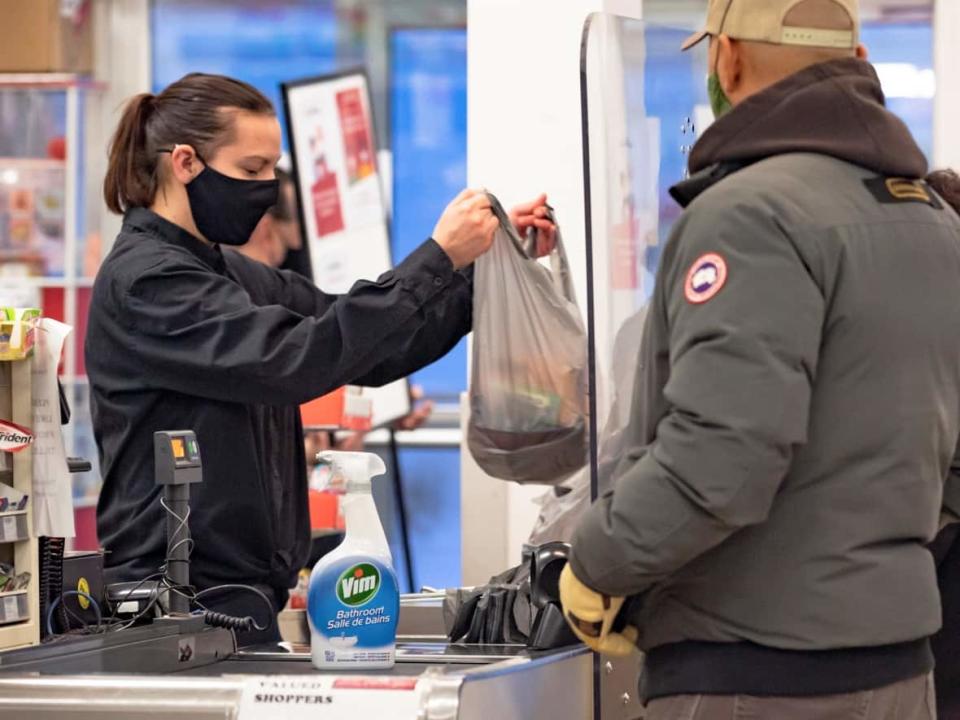 Checking your bill before you leave the store could save you more money than you think, thanks to Canada's voluntary Scanner Price Accuracy Code.  (Natalie Maerzluft/Reuters - image credit)