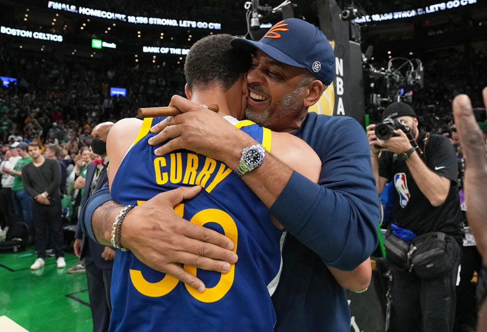Stephen and Dell Curry