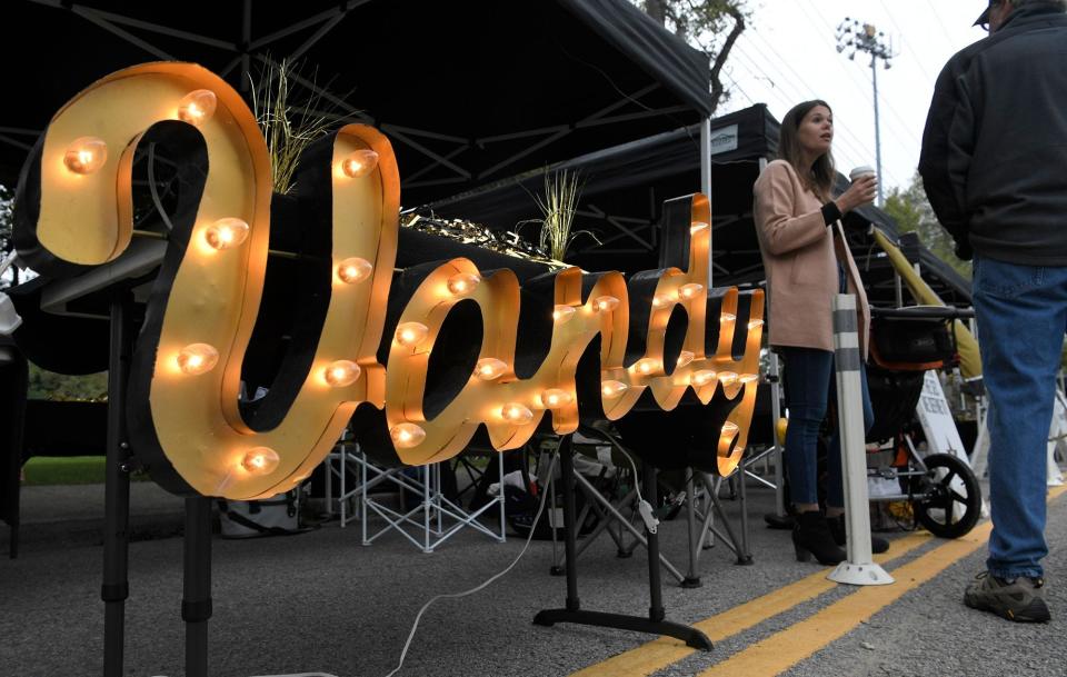 Vanderbilt fans tailgate before the Florida game at Vanderbilt Stadium in Nashville on Saturday, Oct. 13, 2018. 
Vandyvsflorida 03