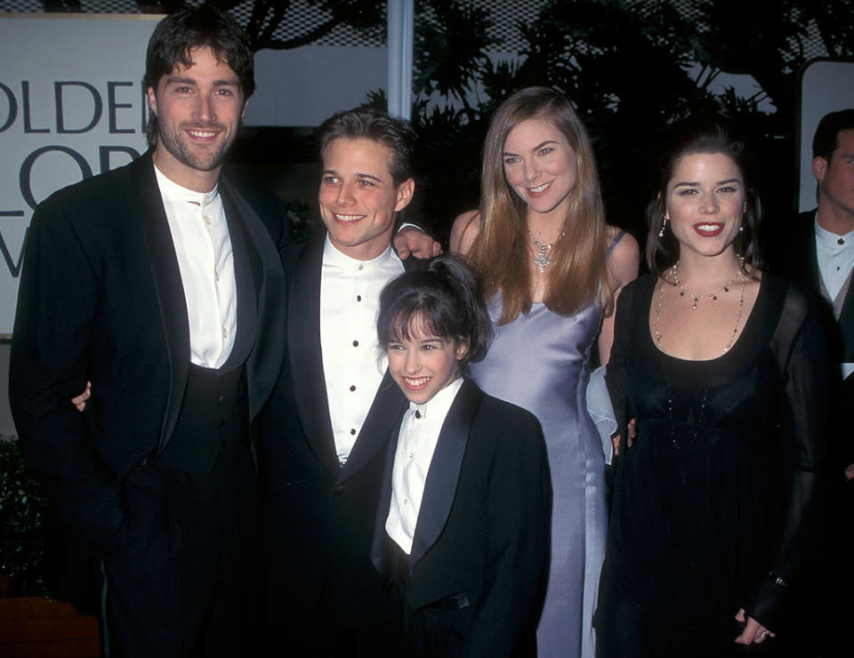 Matthew Fox, Scott Wolf, Lacey Chabert, Paula Devicq and Neve Campbell