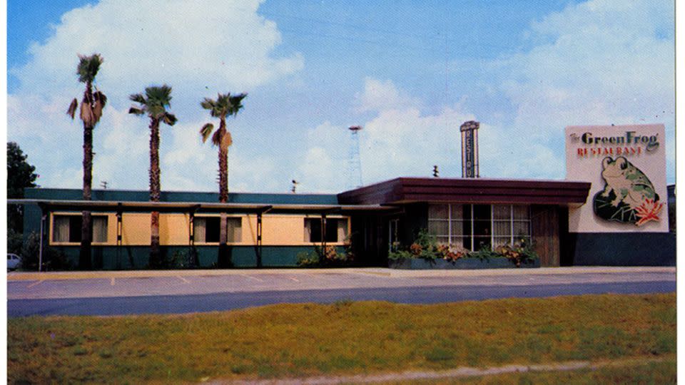 The Green Frog restaurant in Waycross, Georgia, in 1961. - From Okefenokee Regional Library System